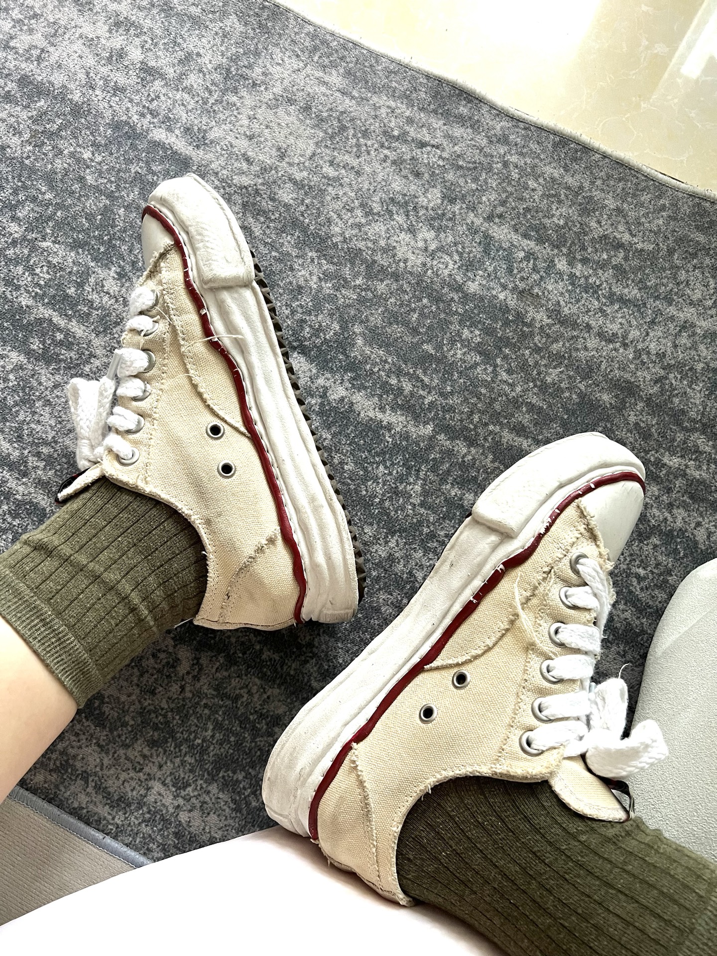 【G-Dragon】메종 미하라 야스히로 피터슨 OG 솔 캔버스 로우탑 스니커즈 photo review