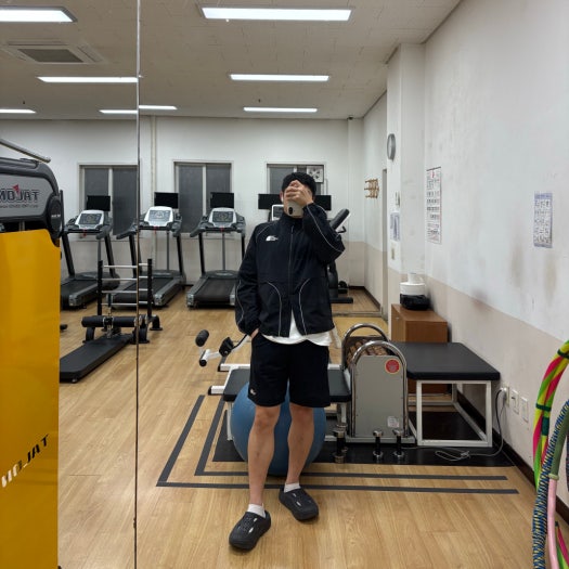 호카 오라 리커버리 뮬 블랙 1147951-BBLC photo review