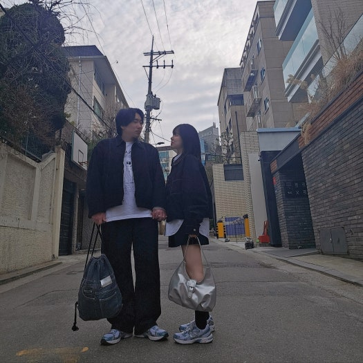 아시스 젤 1130 운동화 화이트 샤크 스킨 1201A256-116 photo review