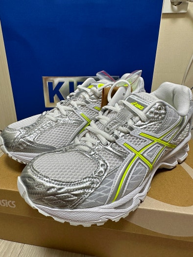 아식스 x KITH 키스 젤 님버스 10.1 화이트 퓨어 실버 1203A844-100 photo review
