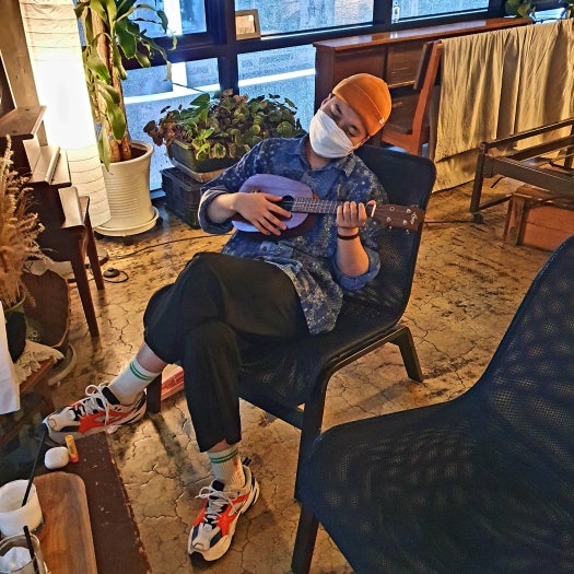 나이키 우먼스 M2K 테크노 건담 화이트 흰색 AO3108-101 photo review