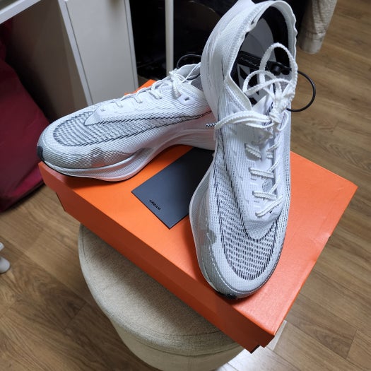 나이키 줌 X 베이퍼 플라이 넥스트 2 화이트메탈릭실버 CU4111-100 photo review