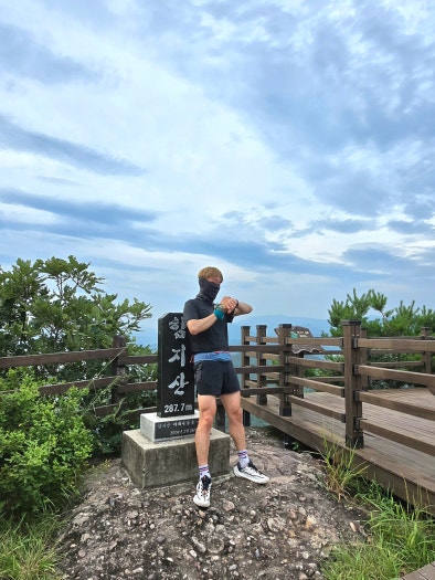 나이키 ACG 마운틴 플라이 로우 고어텍스 DV7903-001 photo review