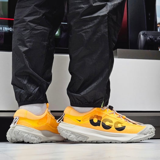 나이키 ACG 마운틴 플라이 2 로우 오렌지 DV7903-800 photo review