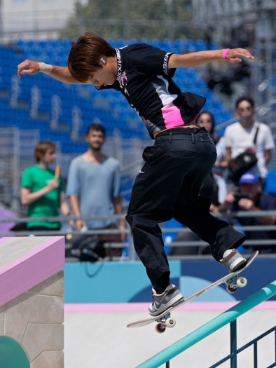 나이키 유토 호리고메 SB 덩크 로우 FQ1180-001 photo review