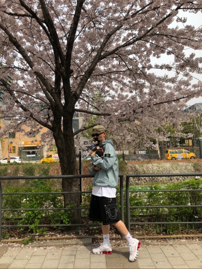 나이키 샥스 TL 플래티넘 틴트 FZ4344-001 photo review
