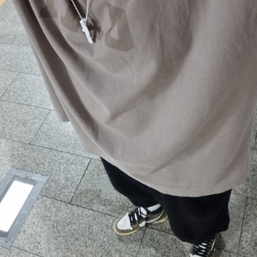 아디다스 오리지널 이지 폼 스톤 세이지 GX4472 photo review
