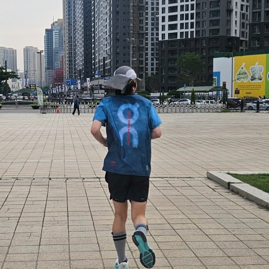 나이키 보메로 18 남성 러닝화 운동화 HM6803-103 photo review