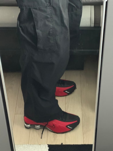 나이키 샥스 R4 유니버시티 레드 블랙 HQ1988-600 photo review