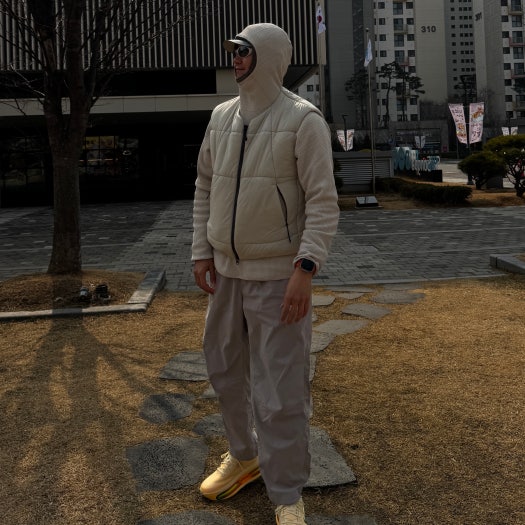나이키 보메로 프리미엄 남성 로드 러닝화 HQ2050-701 photo review