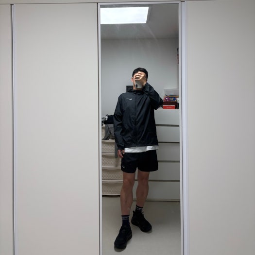 나이키 국내매장판 보메로플러스 블랙 메탈릭 다크 그레이 HV8150-003 photo review