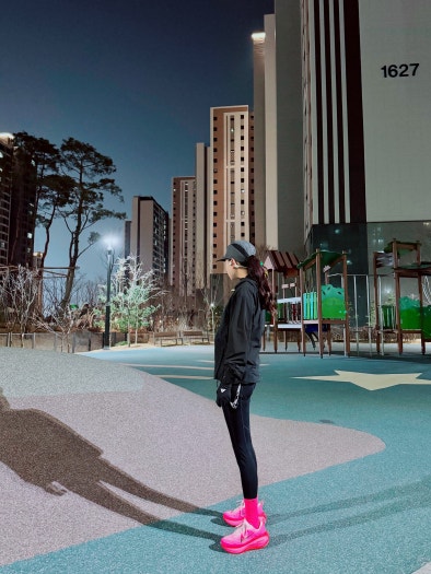 나이키 줌 보메로 플러스 러닝화 여성런닝화 HV8154-604 photo review