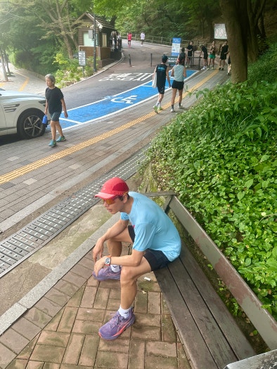 아식스 노바블라스트 5 런닝화 퍼플 보라 1011B974-500 photo review