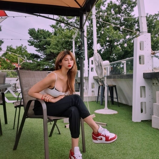 에어 조던 1 로우 짐 레드 화이트 553558-611 photo review