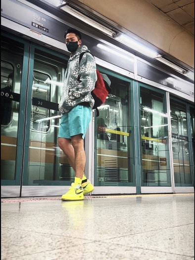 오프화이트 x 나이키 에어포스 1 로우 AO4606-100/AO4606-001/AO4606-700 photo review