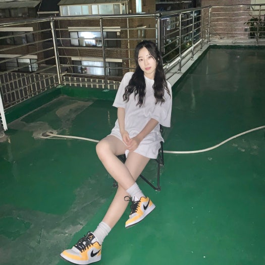 에어 조던 1 로우 우먼스 레이저 오렌지 CZ4776-107 photo review