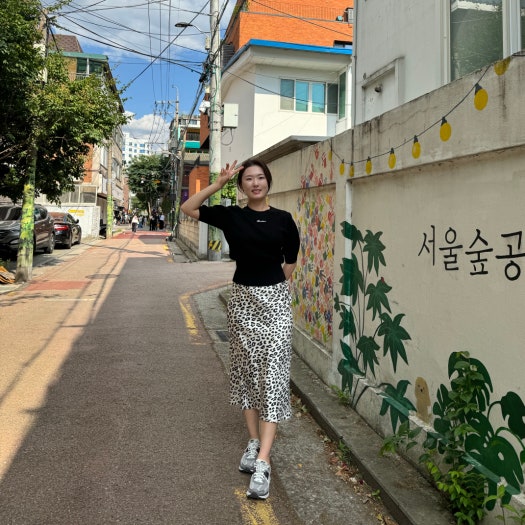 나이키 줌 보메로 5 우먼스 코블스톤 앤 플랫 퓨터 FB8825-001 photo review