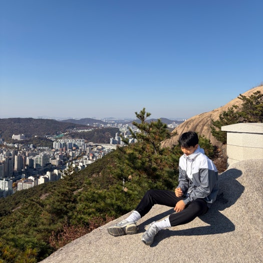 나이키 V2K 런 서밋 화이트 메탈릭 실버 photo review