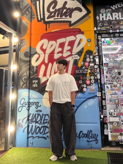 나이키 V2K 런 라이트 오어우드 브라운 카키 photo review