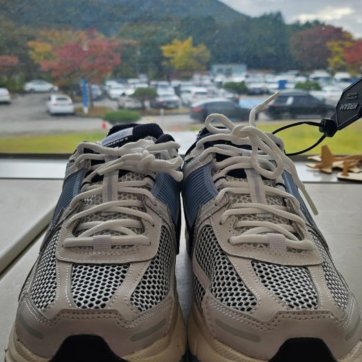 나이키 줌 보메로 5 라이트 아머리 블루 FQ7079-001 photo review