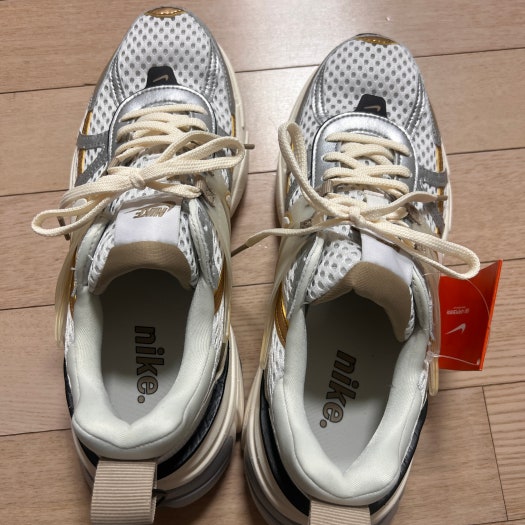 나이키 V2K 런 화이트 카키 photo review