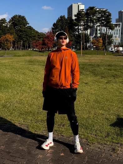 아디다스 아디제로 아디오스 프로 4 오프 화이트 베러 스칼렛 JR6363 photo review