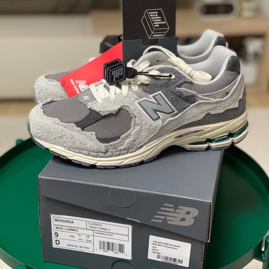 뉴발란스 2002 러닝화 M2002RDA 뉴발란스 2002R 클라우드 애쉬 photo review