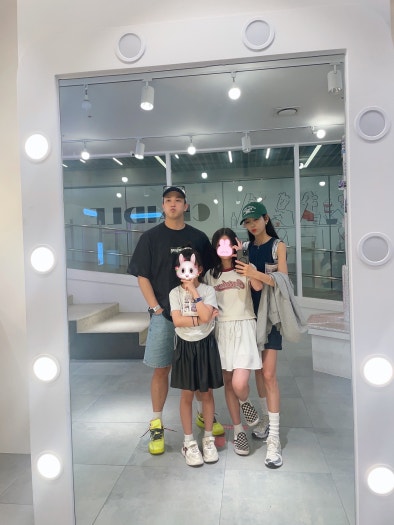 호카 클리프톤 10 카네이션 스타라이트 글로우 - 와이드 photo review
