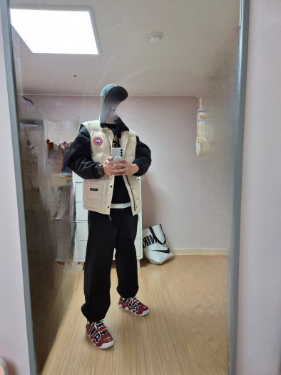 나이키 에어 모어 업템포 블랙 앤 바시티 레드 2021 921948-600 photo review