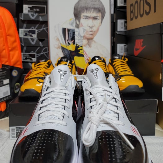 CD4991-700 줌 코비 5 프로트로 '브루스 리' photo review