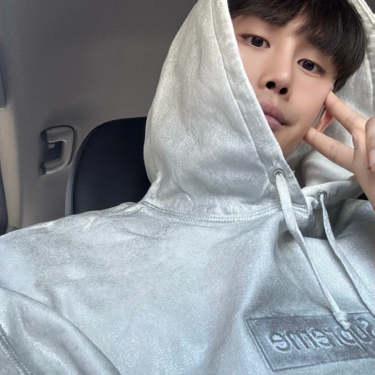 나이키 x 트래비스 스캇 에어맥스 1 photo review