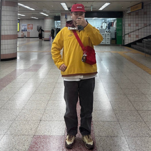 나이키 x 트래비스 스캇 에어맥스 1 photo review