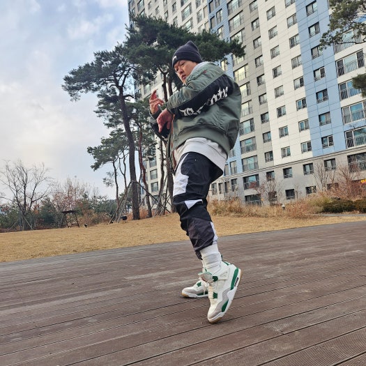 조던 4 패션 스니커즈 photo review