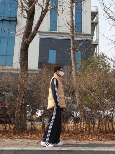 아디다스 오리지널스 슈퍼스타 화이트 블랙 EG4958 photo review
