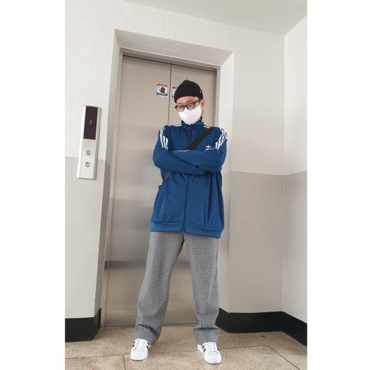 아디다스 오리지널스 슈퍼스타 화이트 블랙 EG4958 photo review