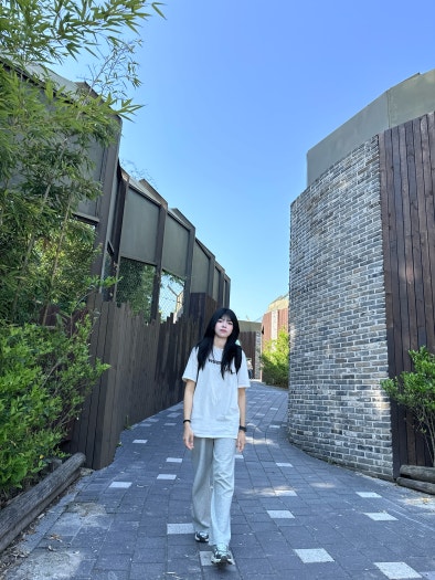 나이키 V2K 런 퓨어 플래티넘 울프 그레이 photo review