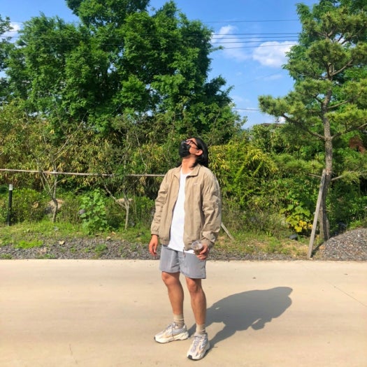 아디다스 이지 부스트 700 V2 크림 GY7924 photo review