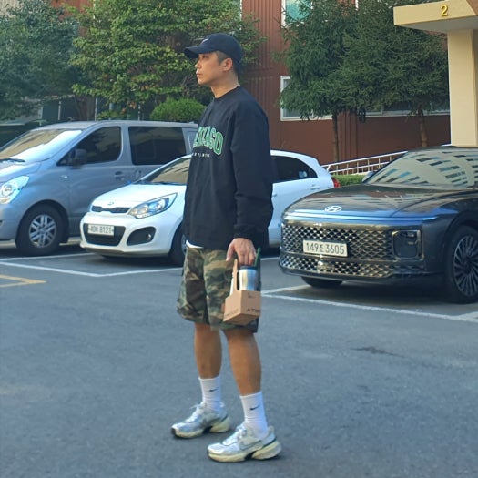 나이키 V2K 런 퓨어 플래티넘 라이트 아이언 오어 photo review