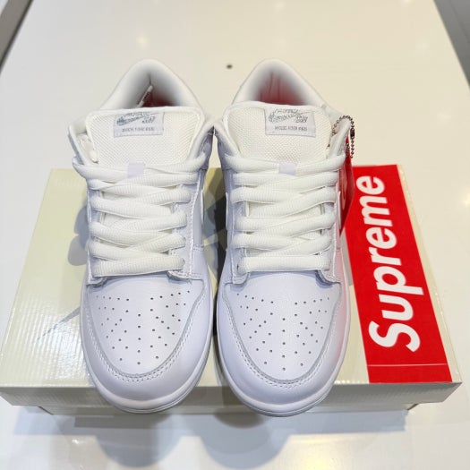 나이키 x 슈프림 SB 덩크 로우 photo review