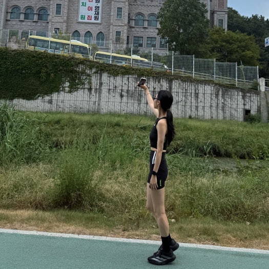 아디다스 아디제로 EVO SL 우먼스 코어 블랙 아이언 메탈릭 JP7147 photo review