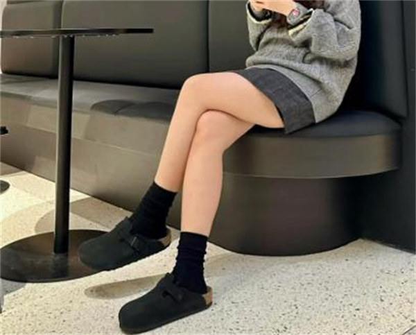 버켄스탁 보스턴 소프트 풋베드 스웨이드 레더 블랙 0660471 photo review