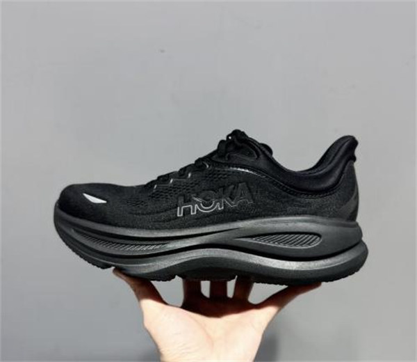 호카 본디 9 블랙 - 레귤러 1162011-BBLC photo review