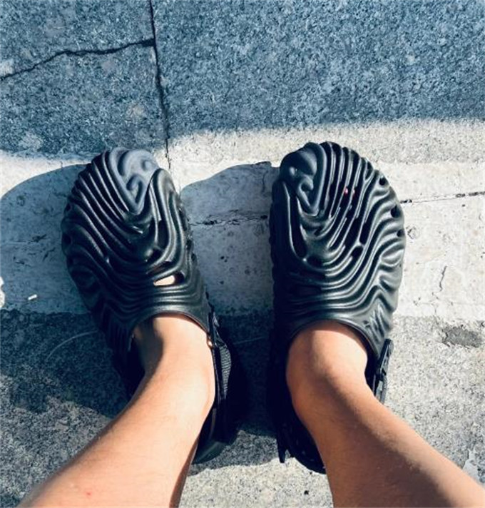 크록스 x 살레헤 벰버리 폴렉스 클로그 사스콰치 207393-001 photo review