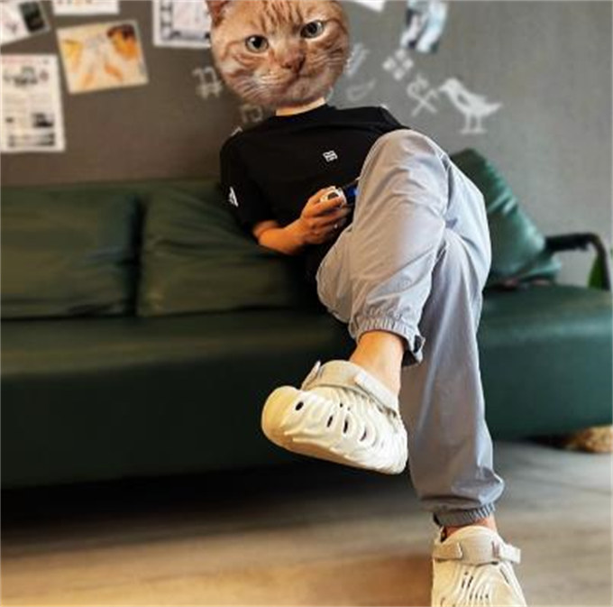 크록스 x 살레헤 벰버리 폴렉스 클로그 스트라투스 207393-1CN photo review