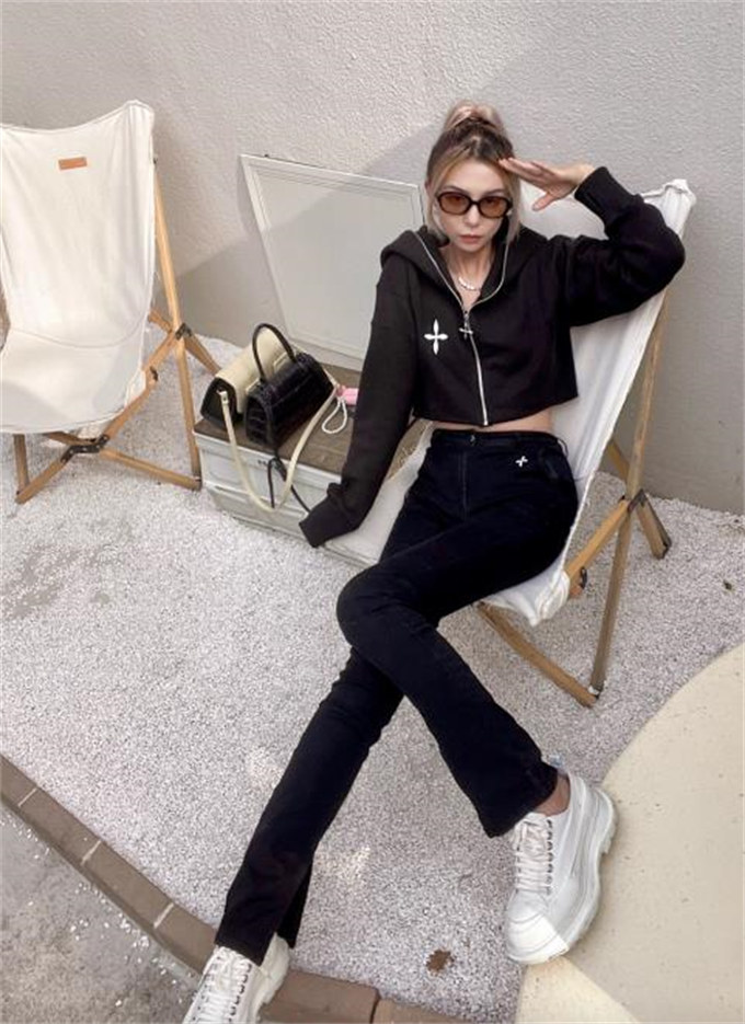 알렉산더 맥퀸 트레드 슬릭 레이스 업 화이트 627225WHZ629071 photo review