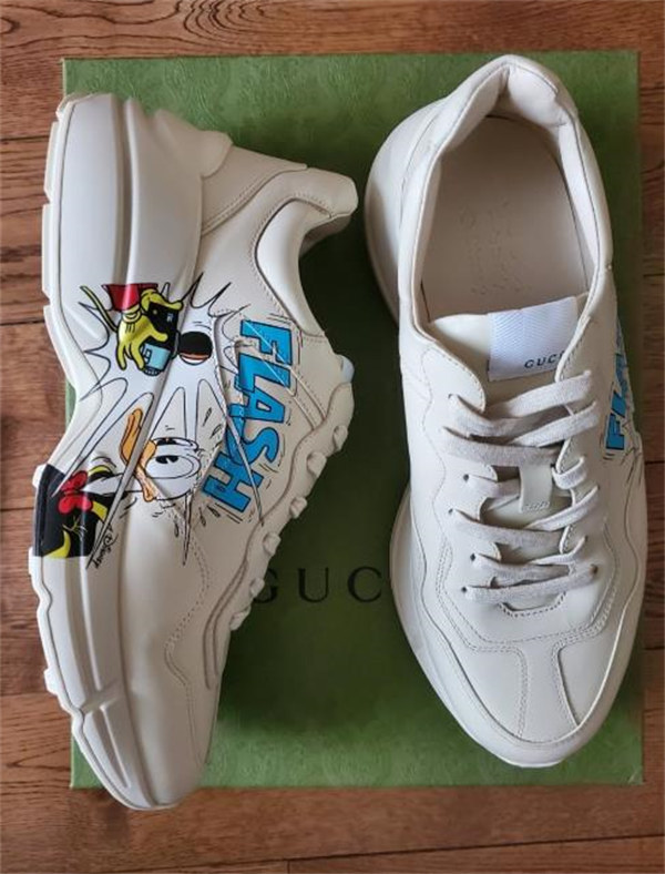 구찌 x 디즈니 롸이톤 도날드 덕 아이보리 646509 DRW00 9522 photo review