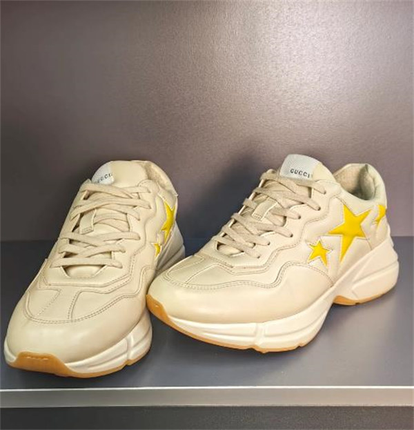 구찌 라이톤 '스타즈' (Gucci Ryton 'Stars') 660938 2SH10 9560 photo review