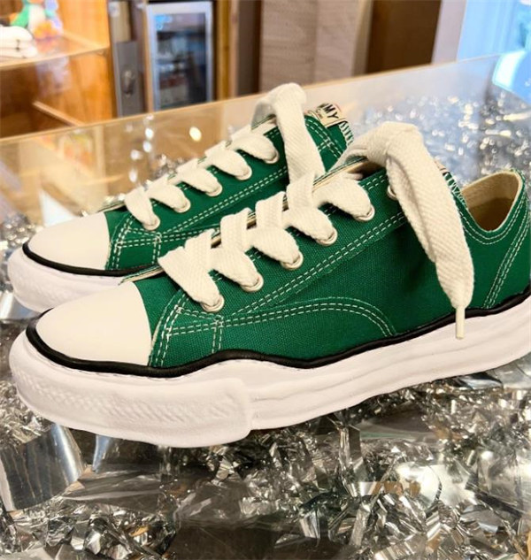 메종 미하라 야스히로 피터슨 OG 솔 캔버스 로우 스니커즈 그린 A01FW702-GREEN photo review