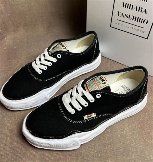 메종 미하라 야스히로 베이커 OG 솔 캔버스 로우 컷 스니커즈 블랙 A02FW704-BLACK photo review