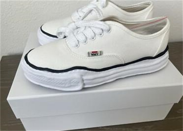 메종 미하라 야스히로 베이커 OG 솔 캔버스 로우 컷 스니커즈 화이트 A02FW704-WHITE photo review